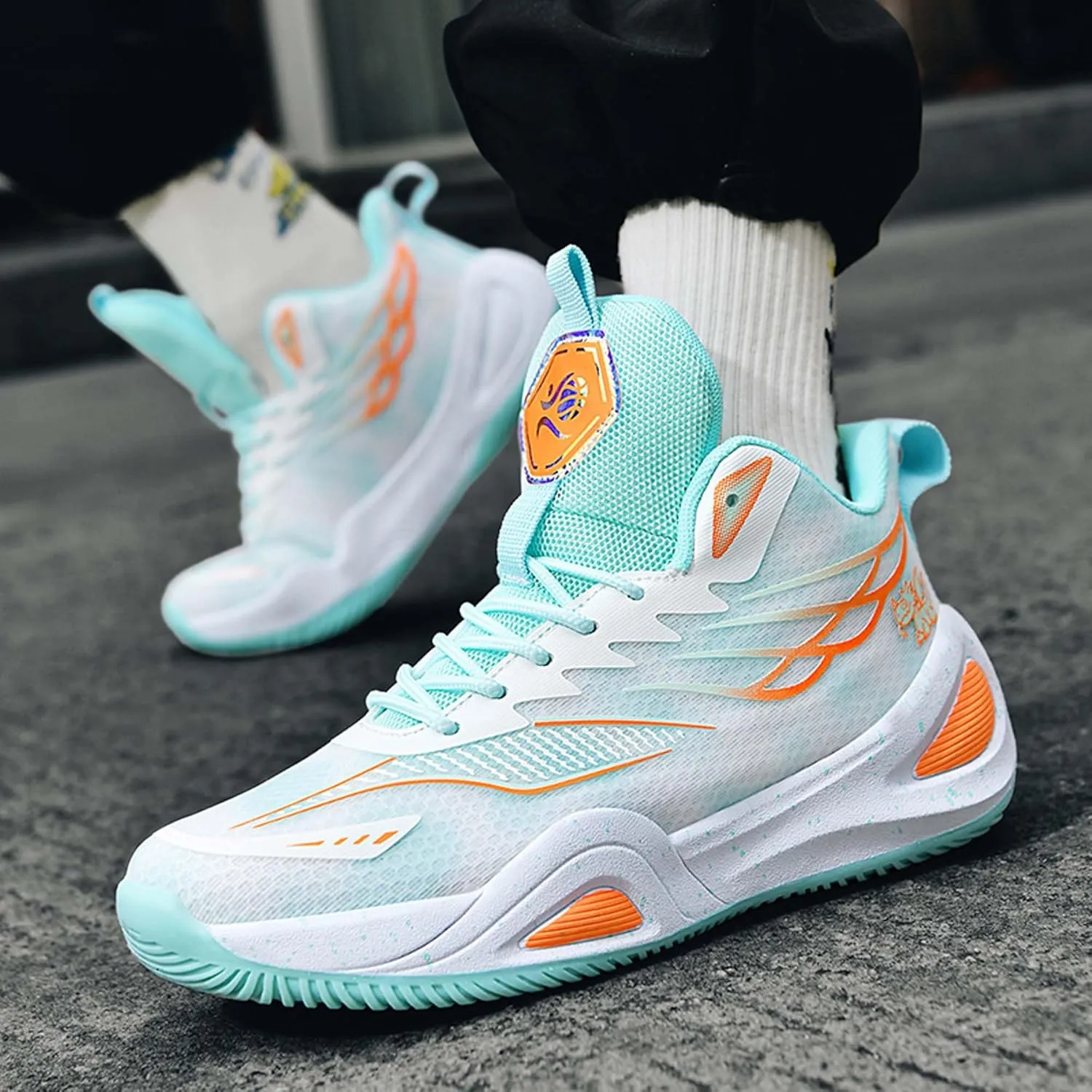 Mens Womens Couples Lace Up Mid Top Casual Sneakers Rubber Sole Non Slip Basketball Sneakers Comfortable and Breathable Running ShoesWear Resistant and Durable Fitness Training Shoes Walking Shoes